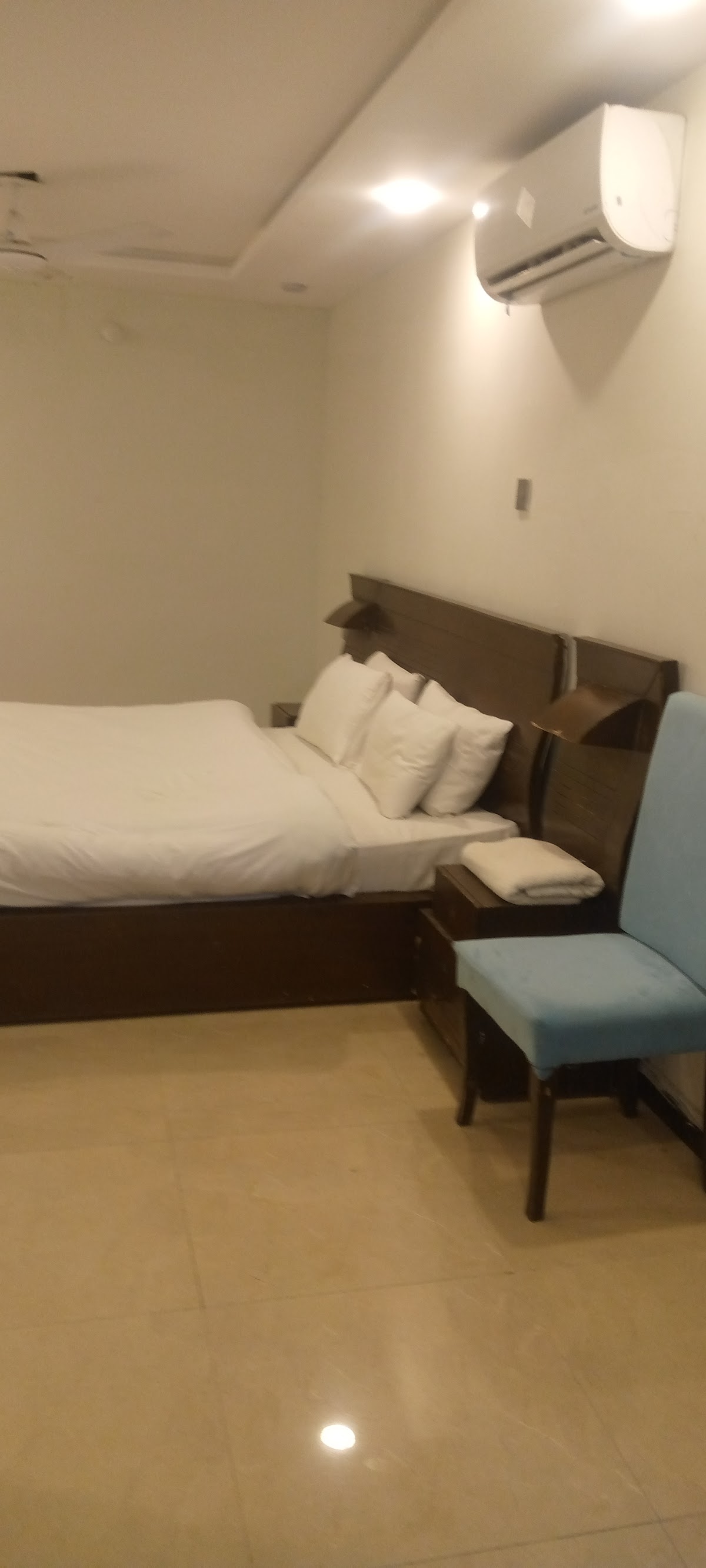 Tulips Girls hostel F6 — photo 8