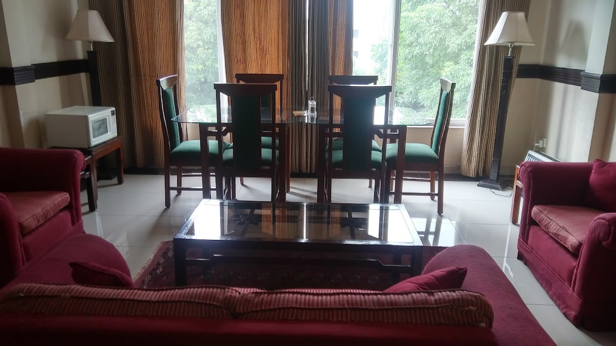 Butt Lodges 1 | Family Guest House in Islamabad — photo 10