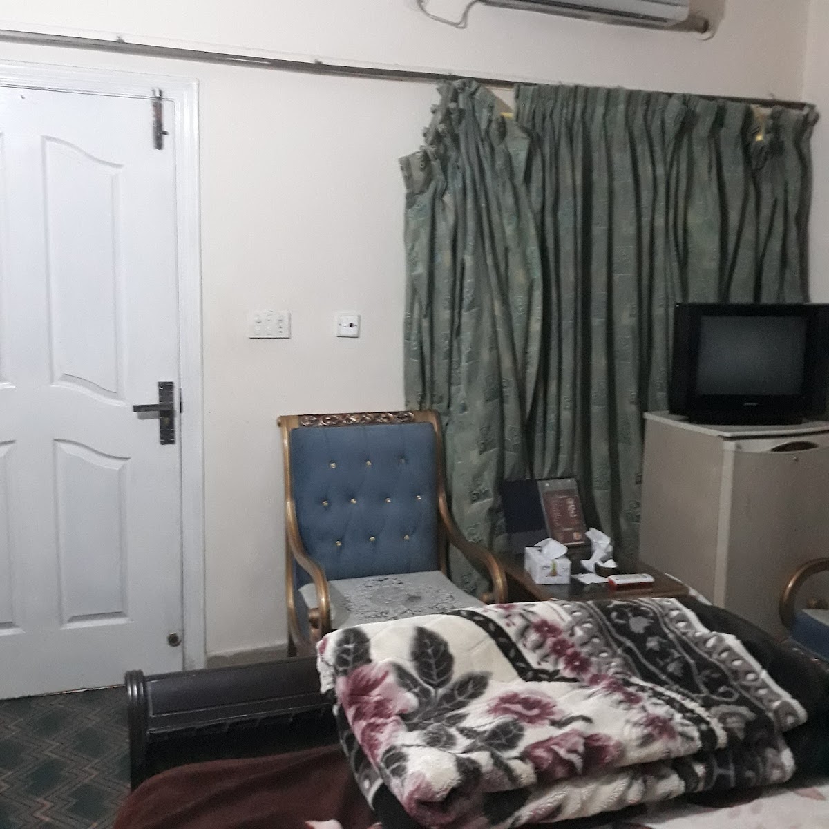 Butt Lodges 1 | Family Guest House in Islamabad — photo 7