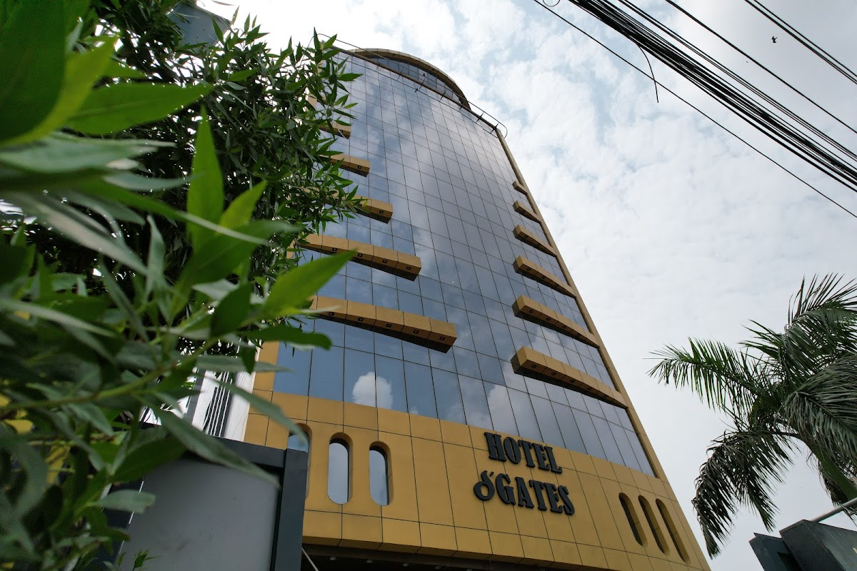HOTEL d'GATES