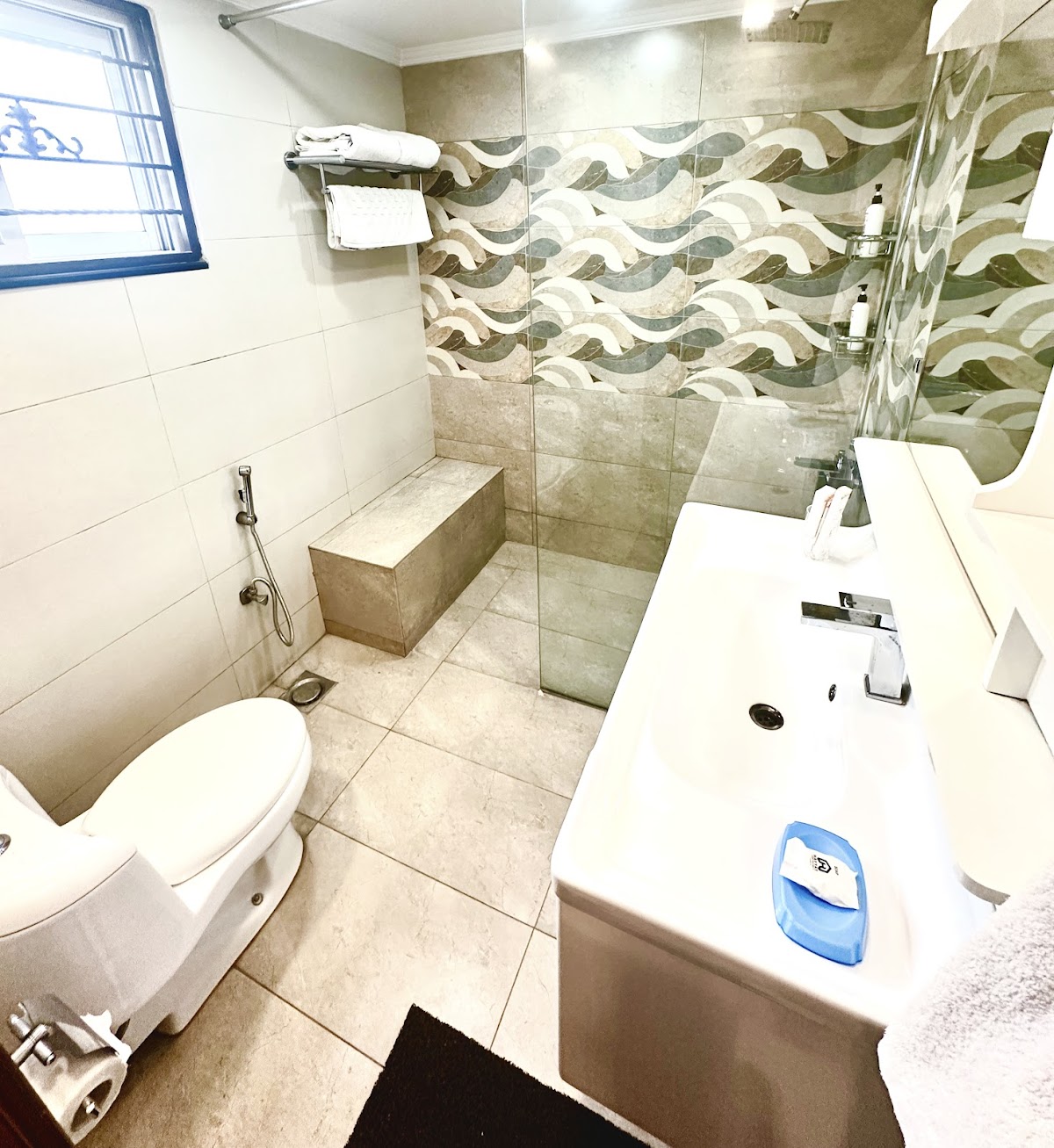 Hayyat Luxury Hotel Apartments | Family Hotel in Lahore — photo 7