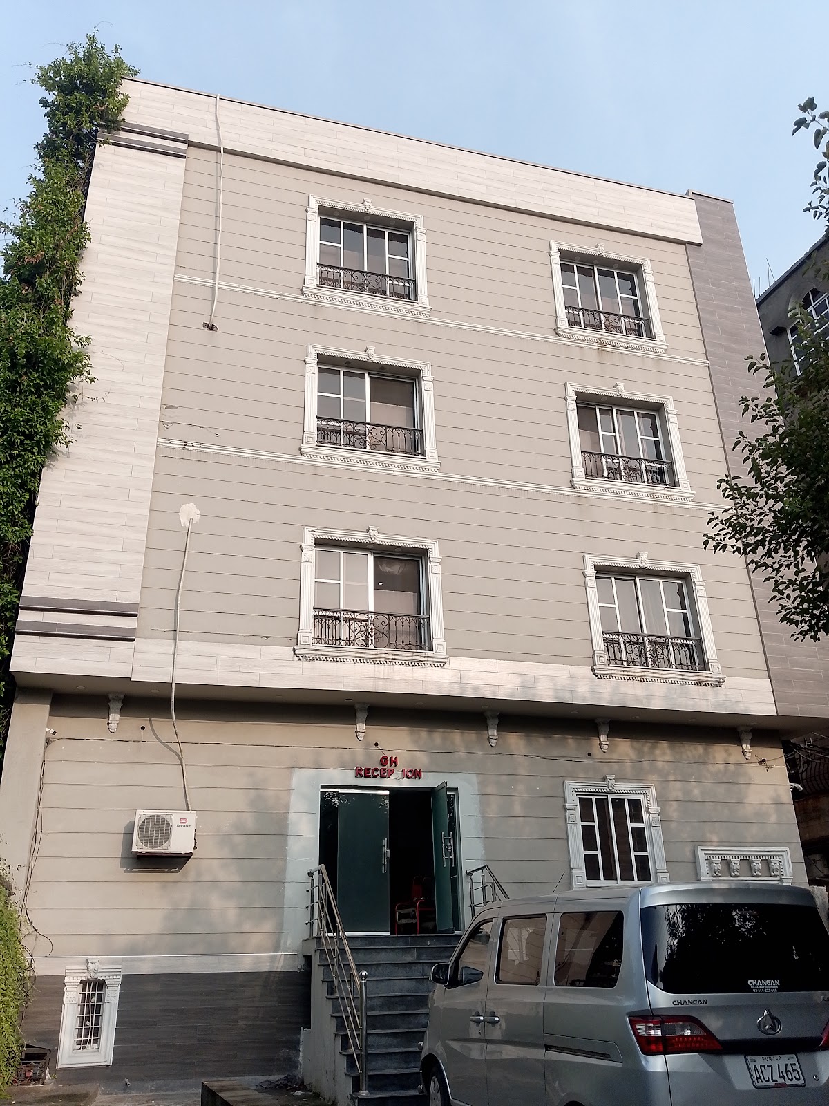 Hotel Shanze Palace