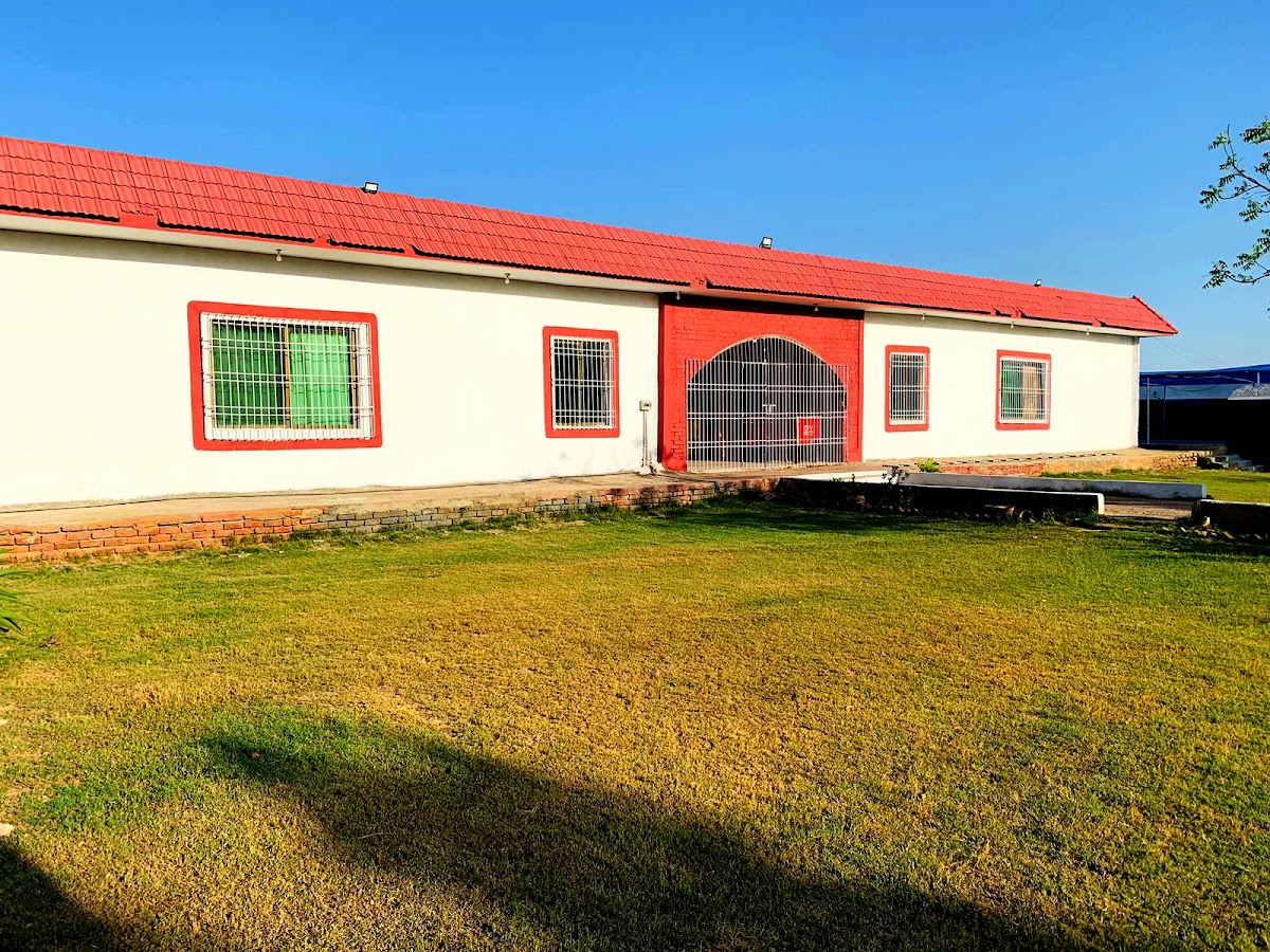 Lake View Farmhouse Karachi