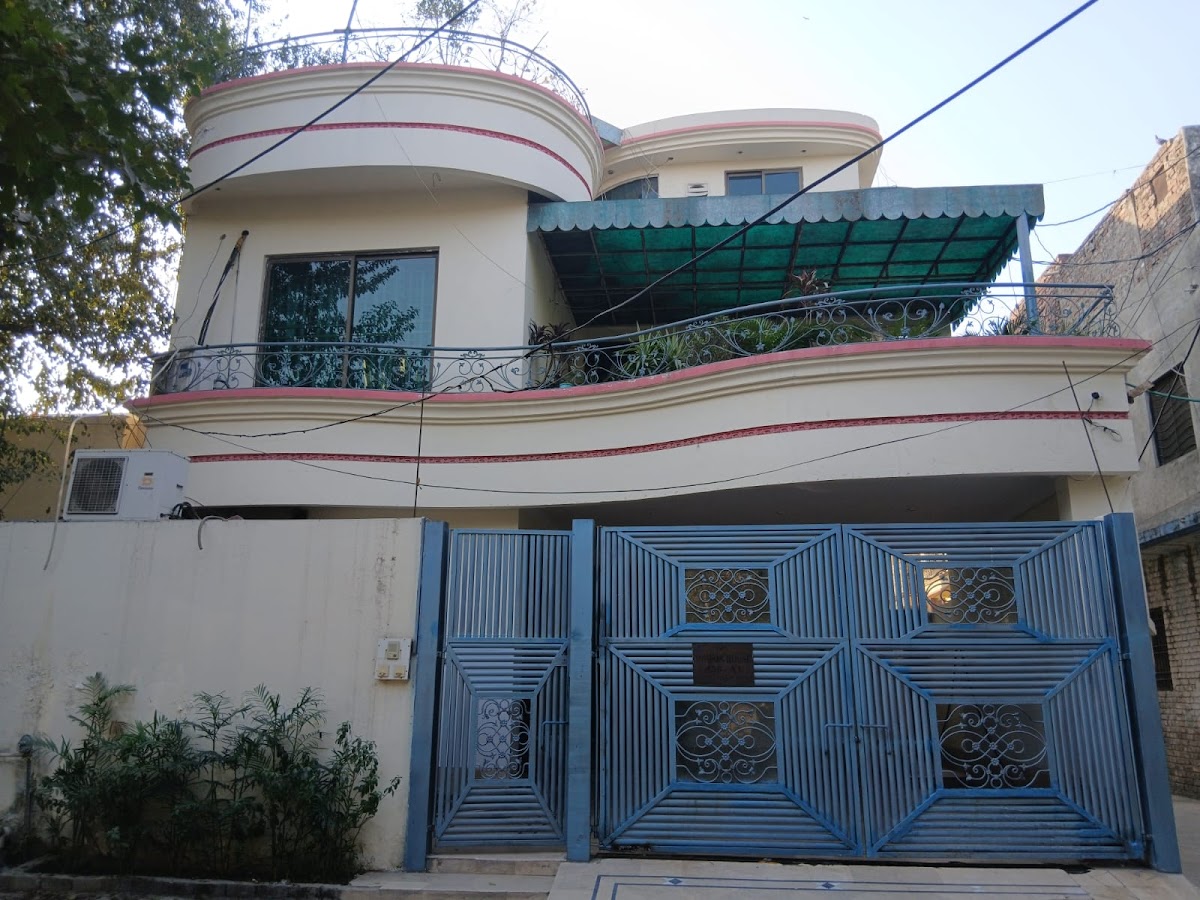 Eastern Lodge Guest House