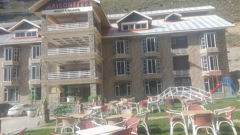 Sky View Hotel & Hostel