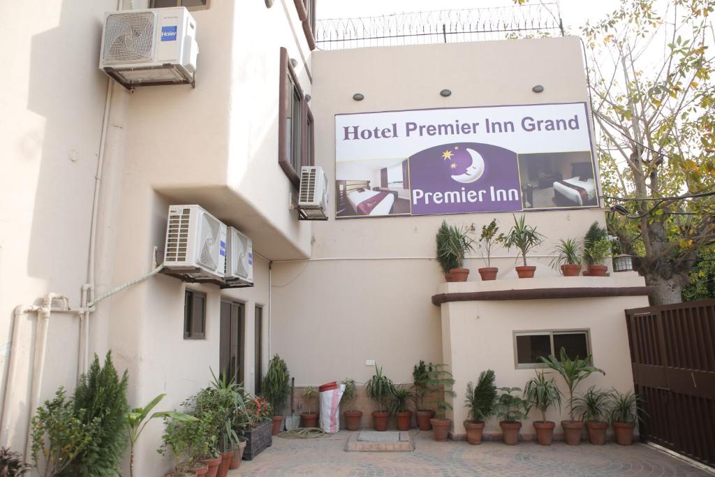 Premier Inn Grand Gulberg Lahore — photo 6