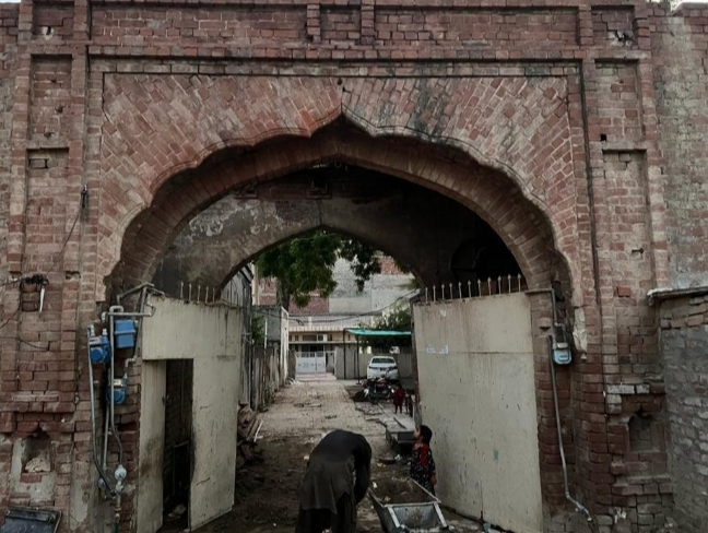 Warraich Family House - coed hostel in Lahore, Punjab