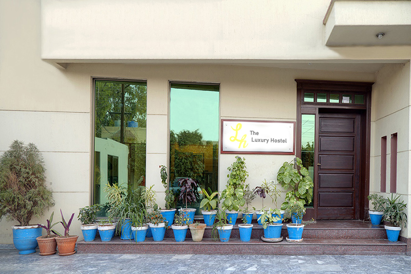 The Luxury Girls/Women Dorms and Residency