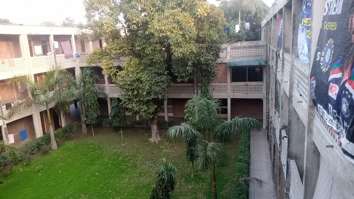 Allama Iqbal Hall, Hostel No 3, University of the Punjab - coed hostel in Lahore, Punjab