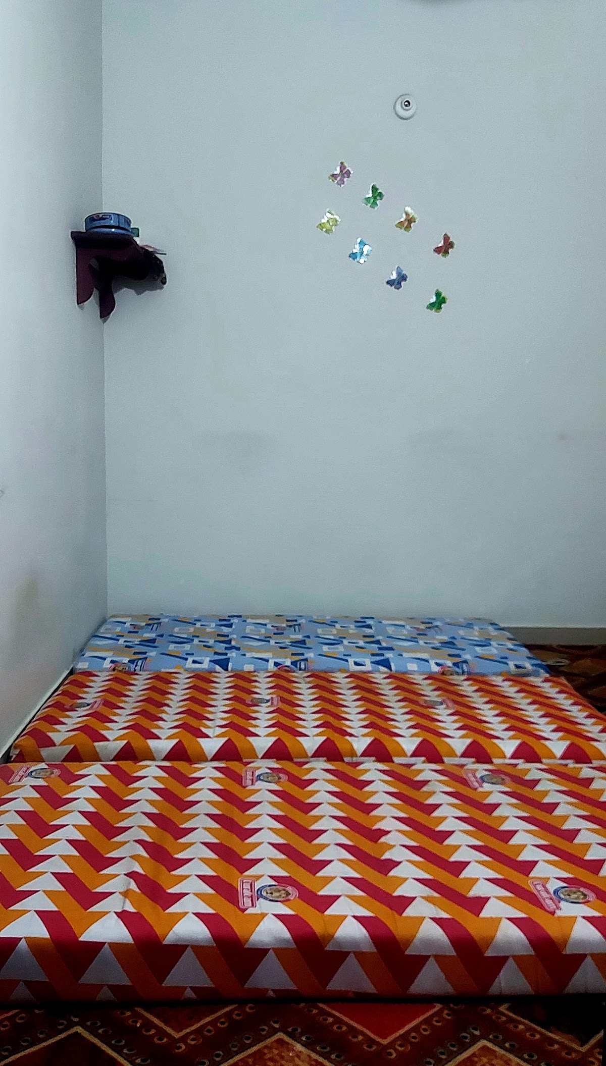 Tariq Road Hostel