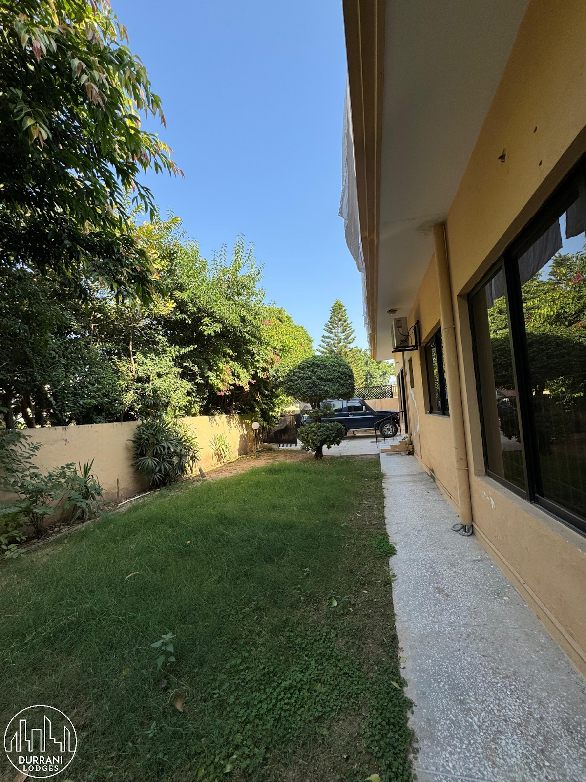 Durrani Executive - F10 Islamabad - coed hostel in Islamabad, Capital Territory