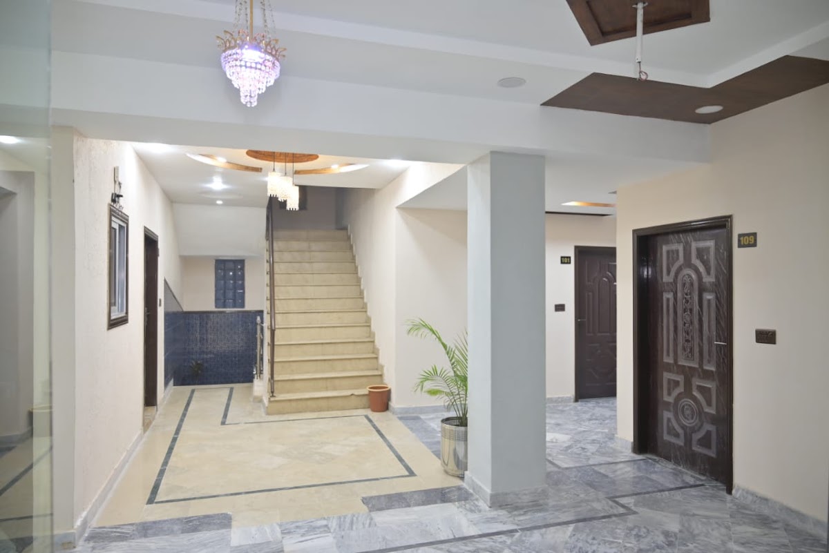 Royal Suites hotel — photo 10