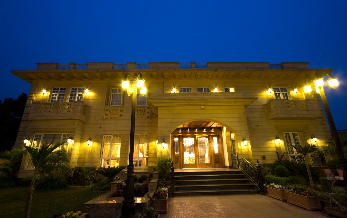 Bella Hotel - coed hostel in Islamabad, Capital Territory