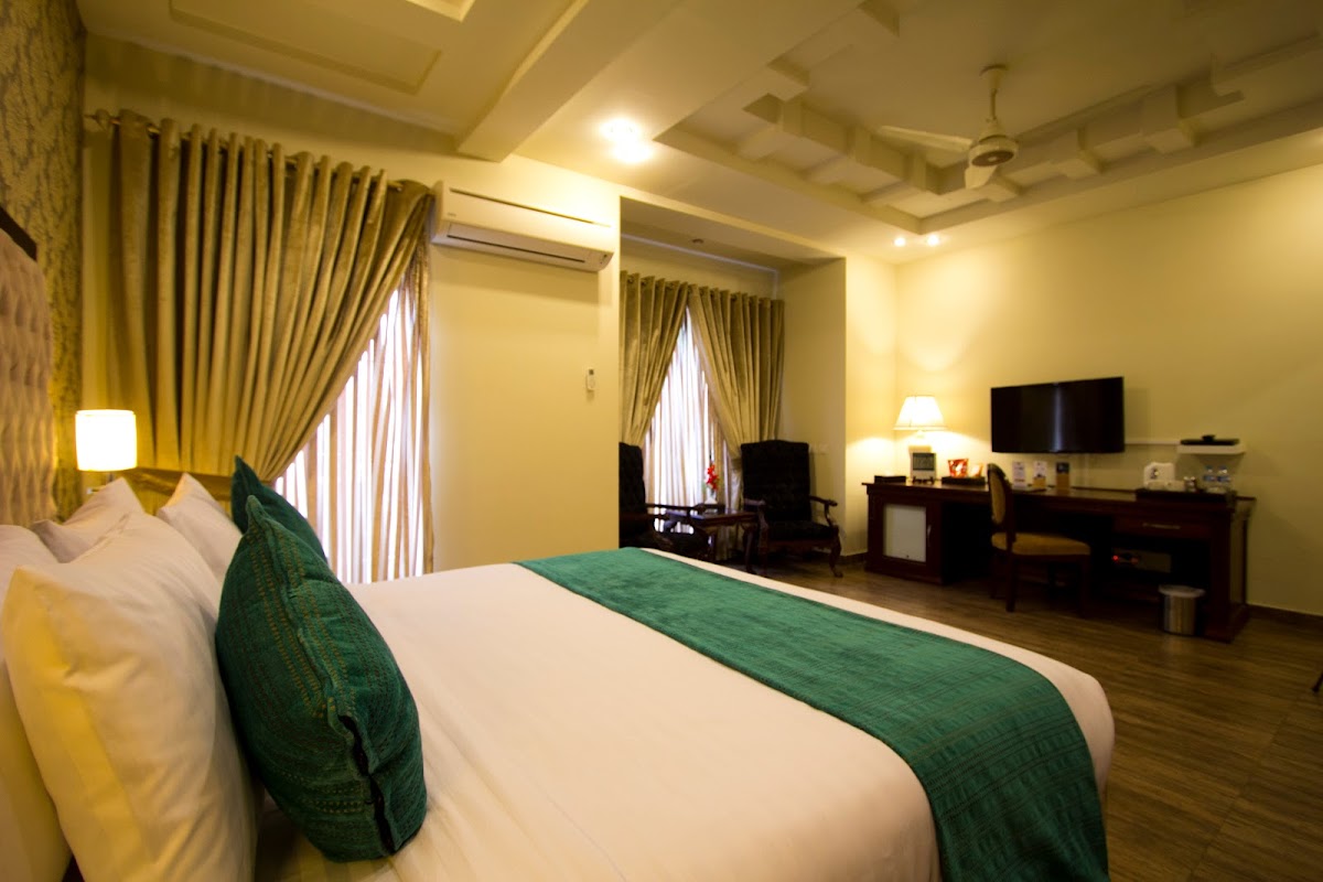Bella Hotel — photo 9