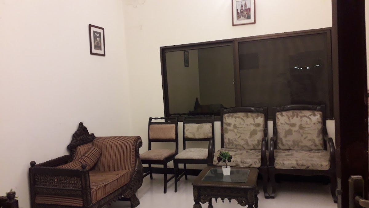 Executive Lodge