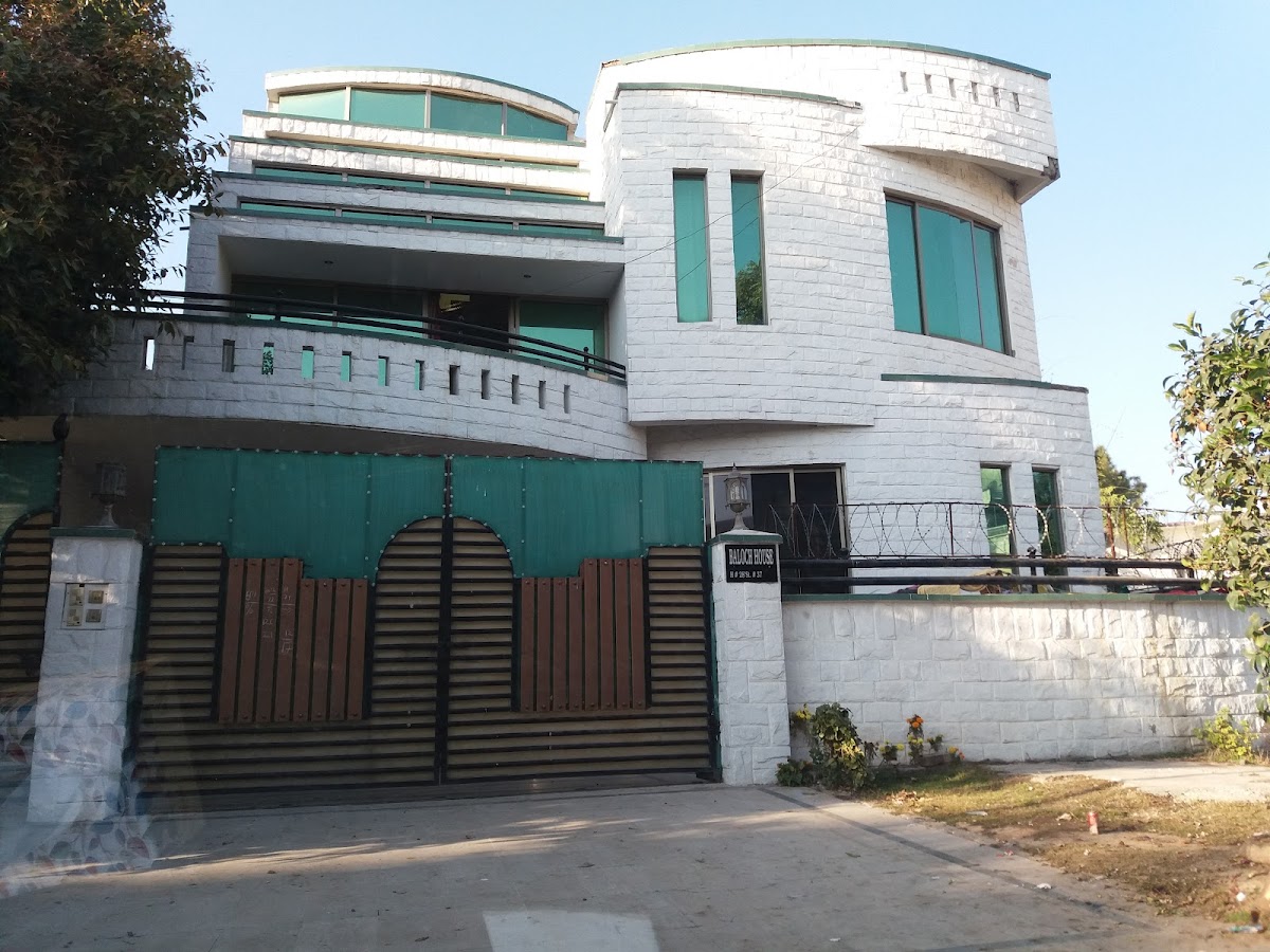Faaria Girls Hostel + Baloch House1 - girls hostel in Islamabad, Capital Territory