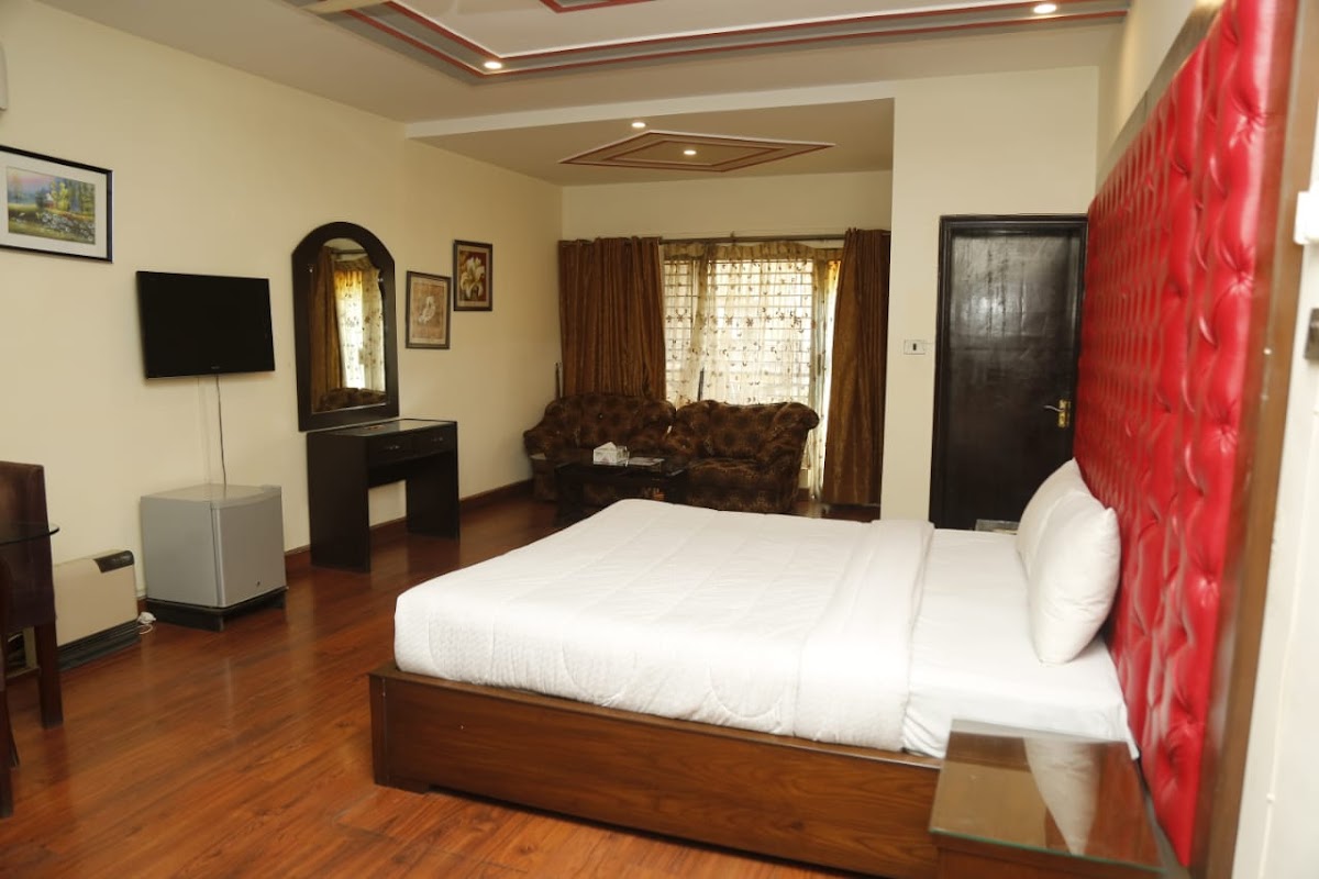 New Hajveri Hotel Lahore — photo 9