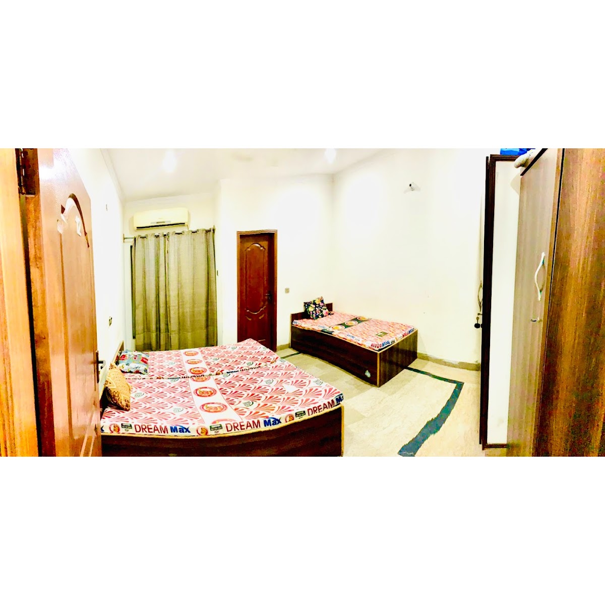 Magnum Girls Hostel — photo 10