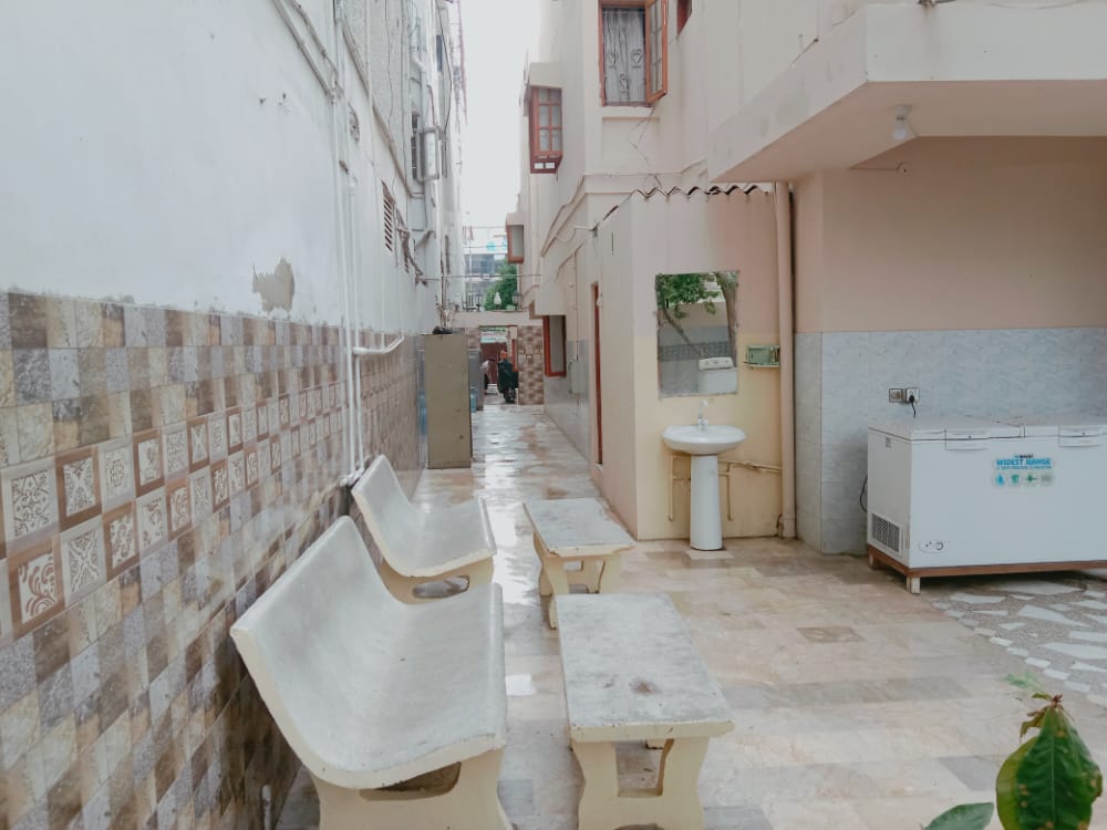 Al-Haq Boys Hostel