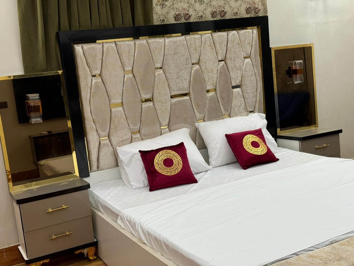 The Red Tree Family Guest House