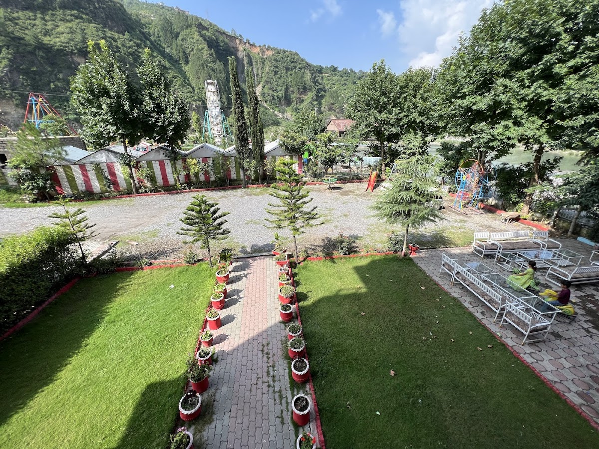 Isfania Continental Hotel — photo 7
