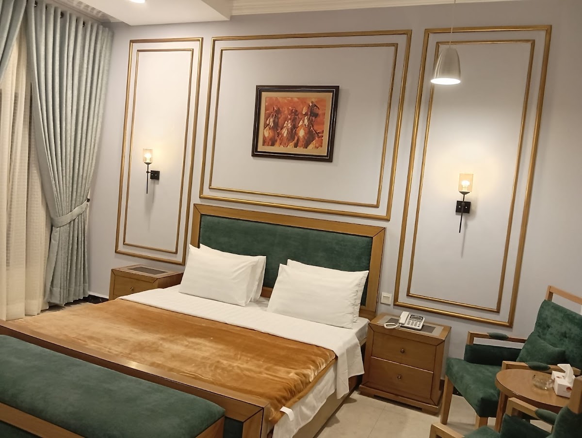 Armour Mess — photo 8