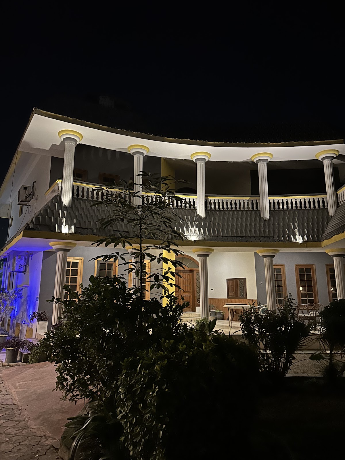 The Exclusive House - coed hostel in Peshawar, Khyber Pakhtunkhwa