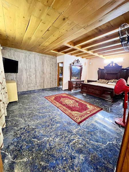 The Valley View Penthouse — photo 6
