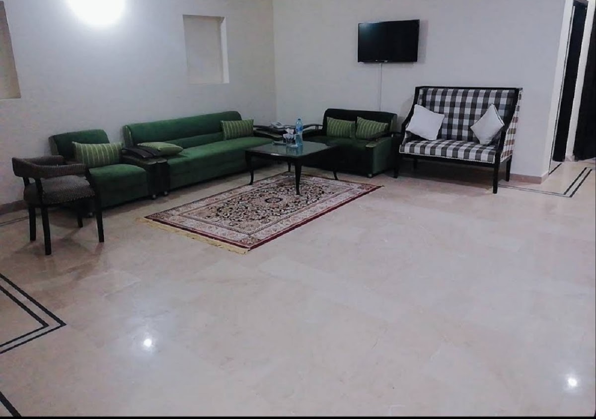 Decent Lodge — photo 10
