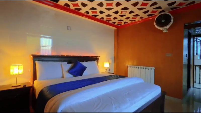 Shagufta Hotel & Restaurant Murree — photo 8
