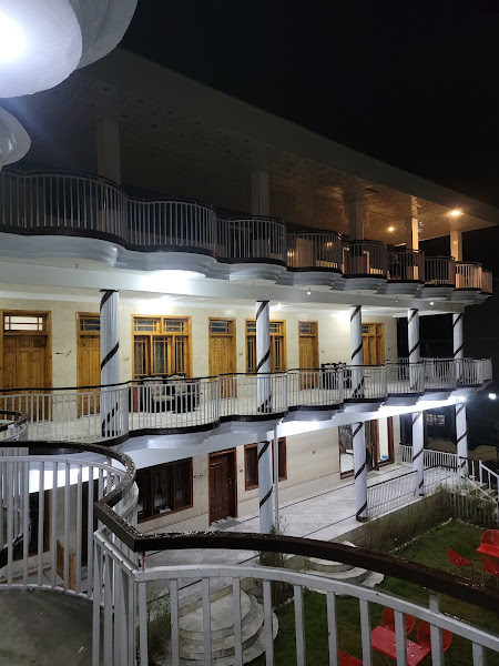 Galaxy Hotel Kalam - boys hostel in Kalam, Khyber Pakhtunkhwa