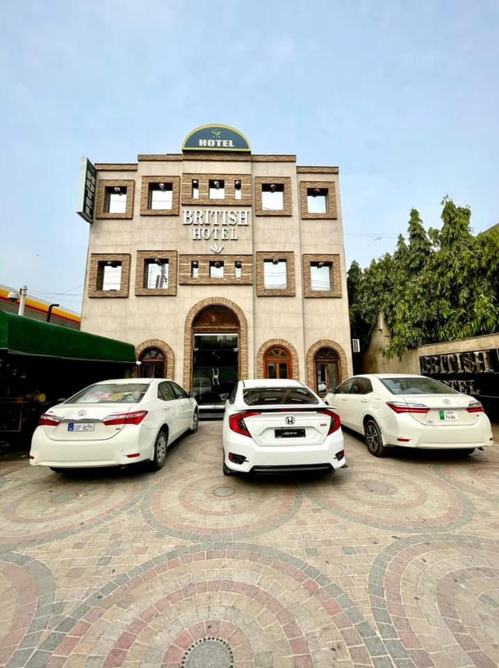 British Hotel - Johar Town Lahore - coed hostel in Lahore, Punjab