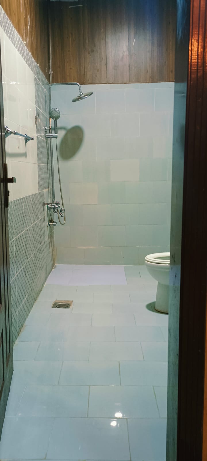 Guest House Bahria Phase 8 — photo 9