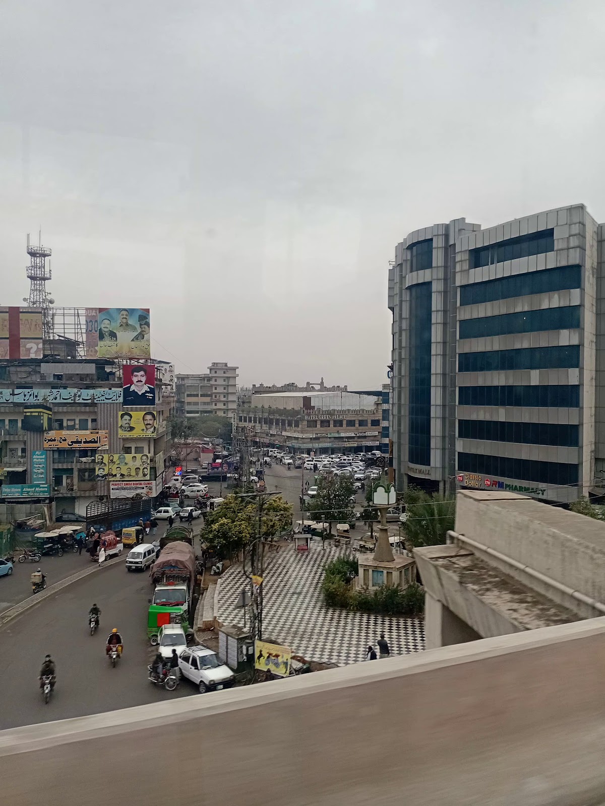 Hotel Green Palace Committee Chowk, Rawalpindi - coed hostel in Rawalpindi, Punjab