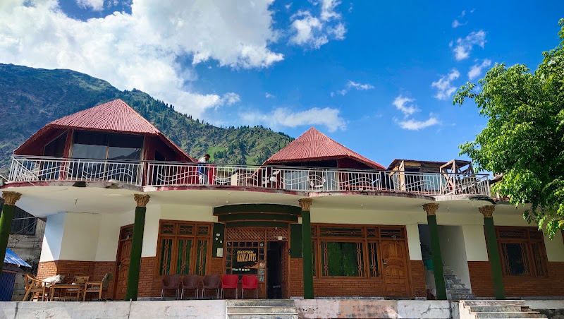 Manila Huts Naran - boys hostel in Naran, Punjab