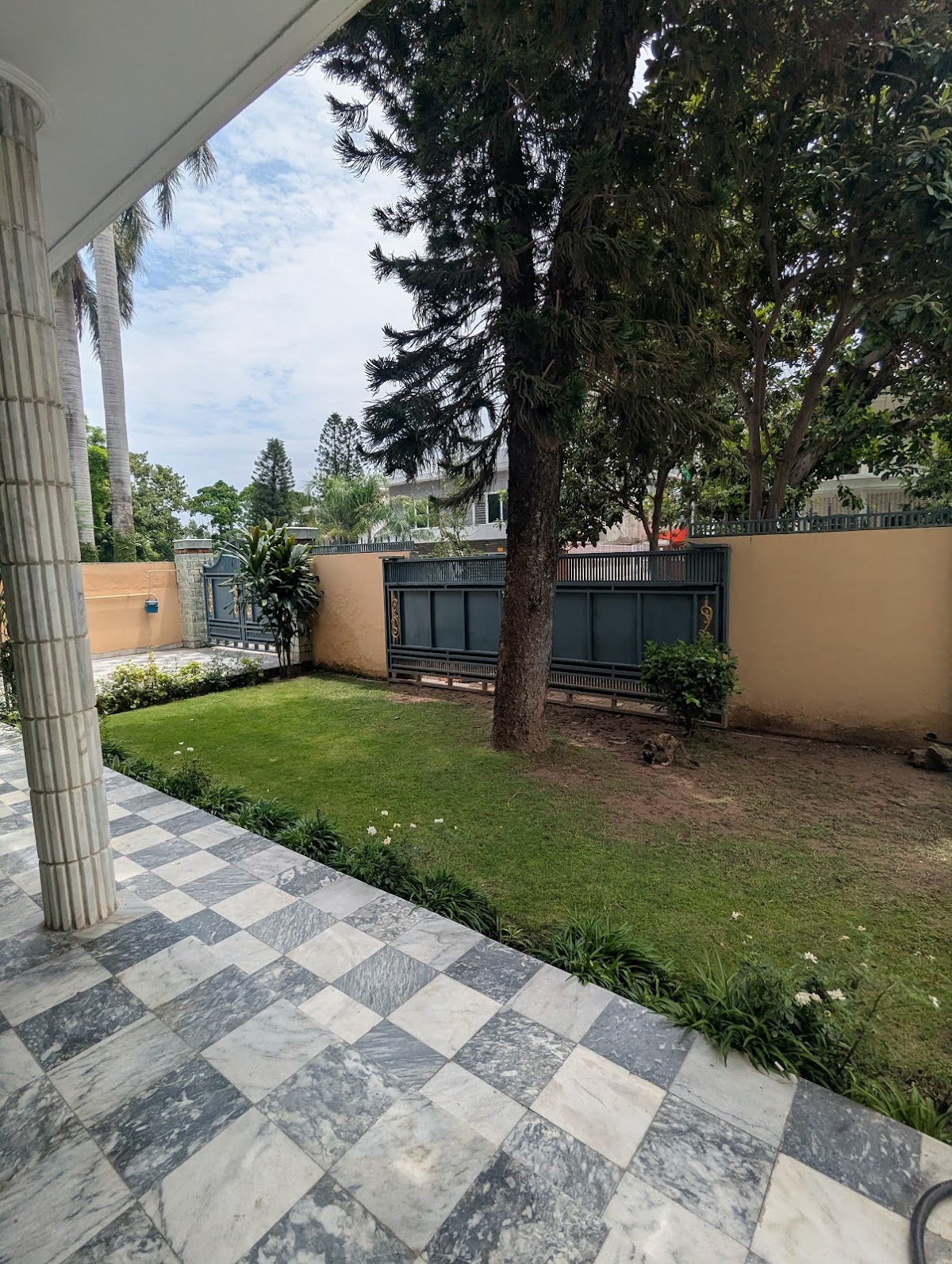 Grand Heritage Inn Islamabad - coed hostel in Islamabad, Capital Territory