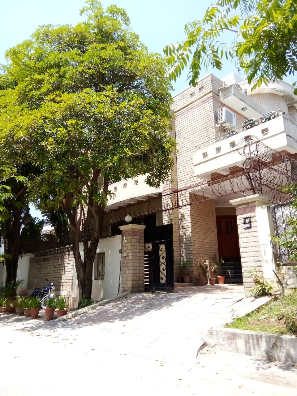Park Lane Guest House Islamabad - coed hostel in Islamabad, Capital Territory