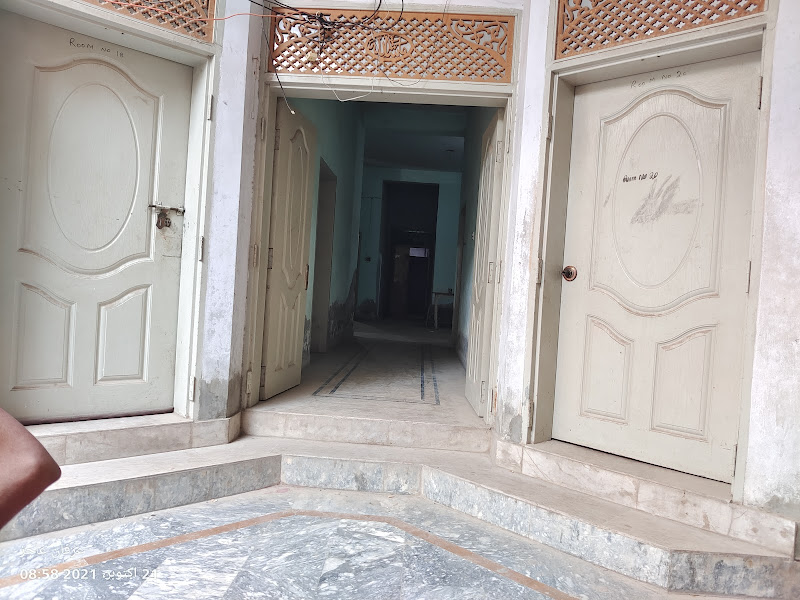Al Mustafa Executive Home Life Hostel