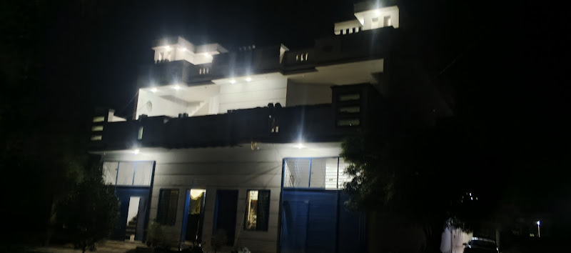 Sweet Home Girls Hostel Lodhran