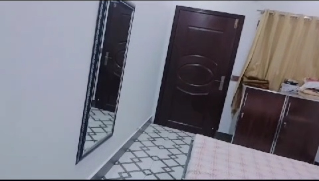 Lavish GIRLS Hostel (GULBERG 2 LAHORE)