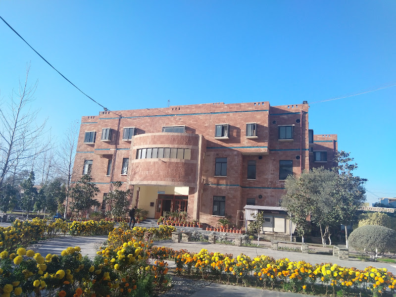 IM|Sciences Hostel 2