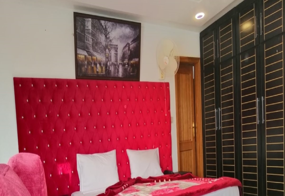 Imperial Lodges Family Guest House in Islamabad — photo 10