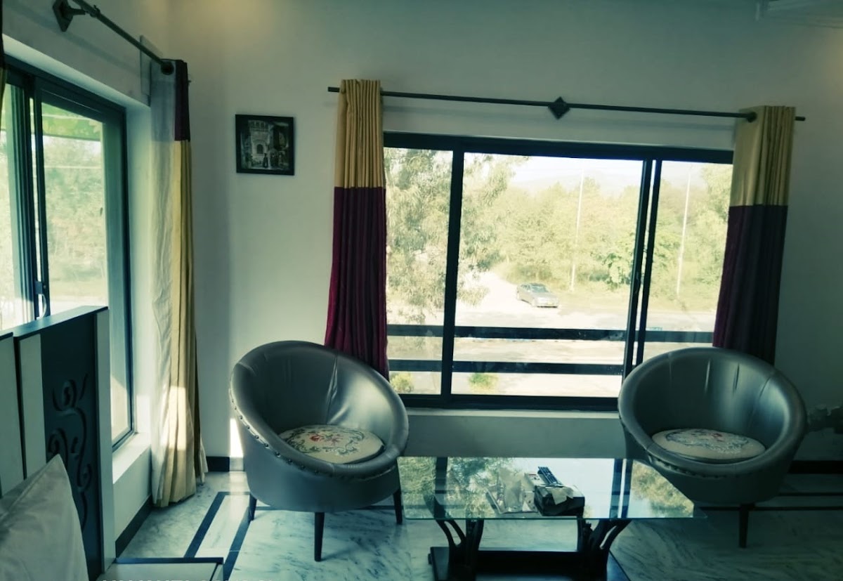 Imperial Lodges Family Guest House in Islamabad — photo 8