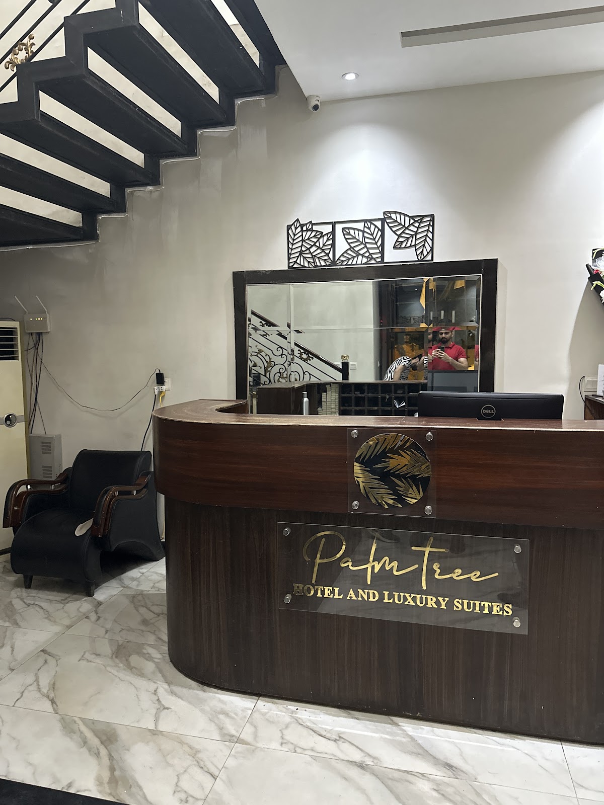 Hotel & Suites — photo 7