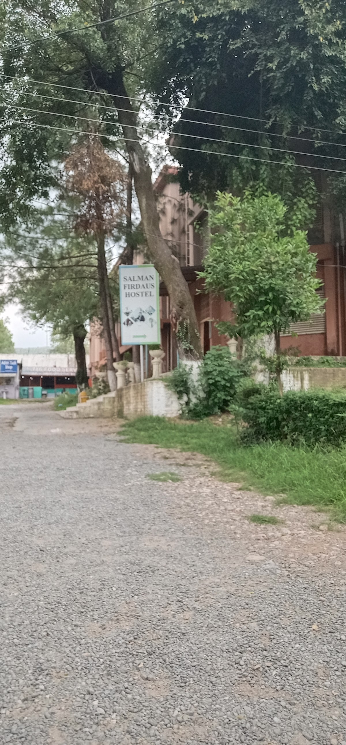 SF Boys Hostel — photo 6