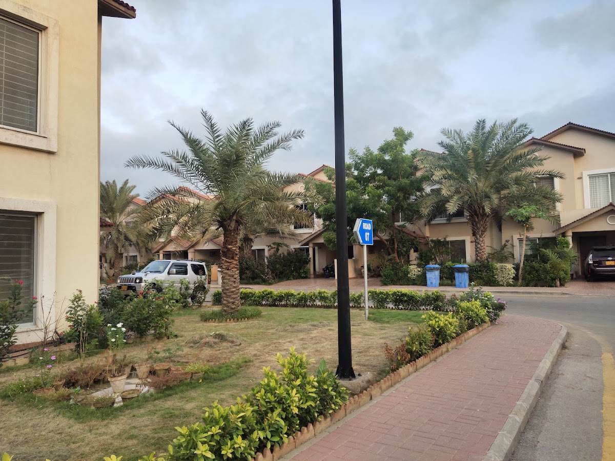 Quaid Villas Precinct 2 Street 7 - coed hostel in Karachi, Sindh