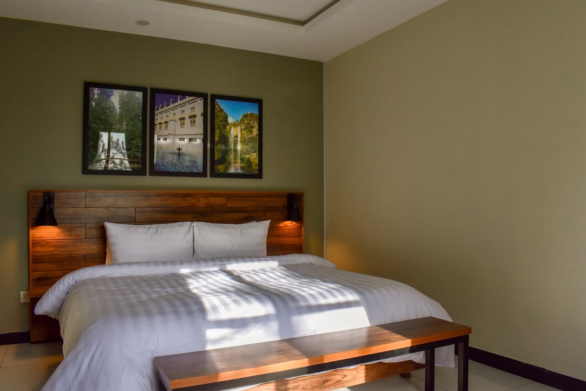 The Point by Roomy, Thandiani — photo 7