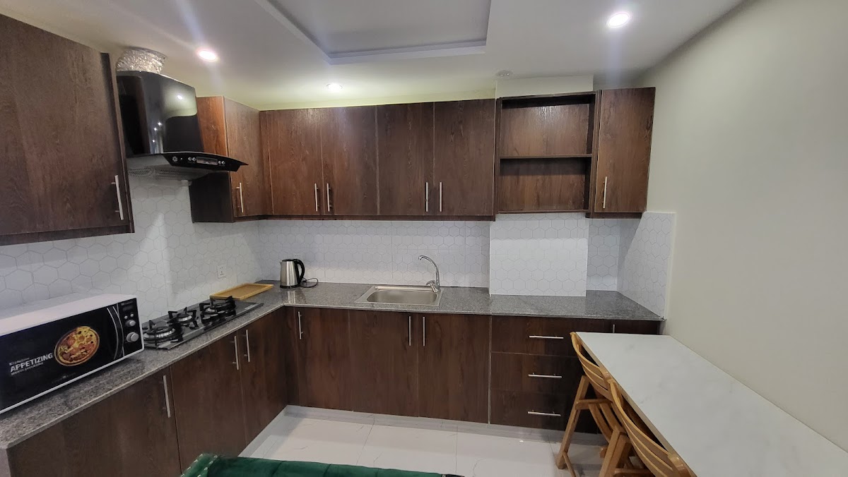 Csuites — photo 6