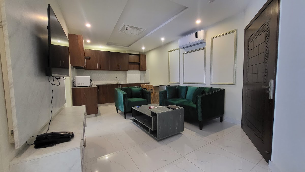 Csuites — photo 8