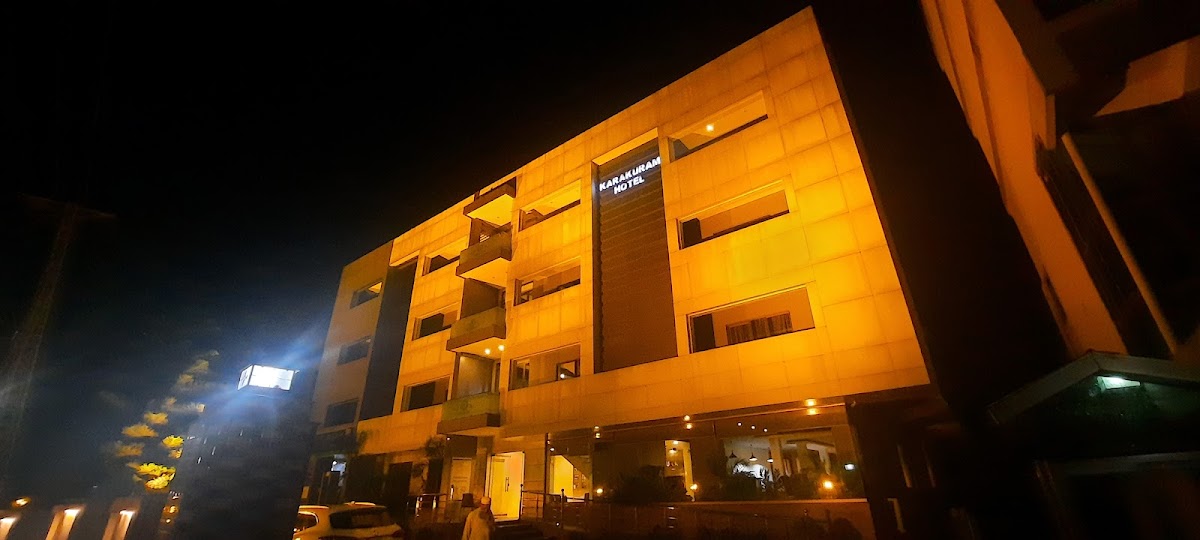 Karakuram Hotel & Restaurant
